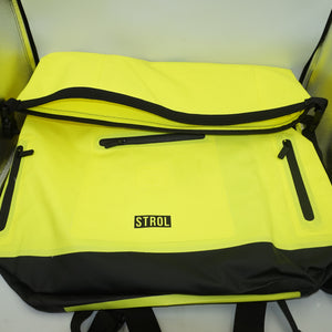 Strol 54L high-visablity waterproof bag with internal compartment