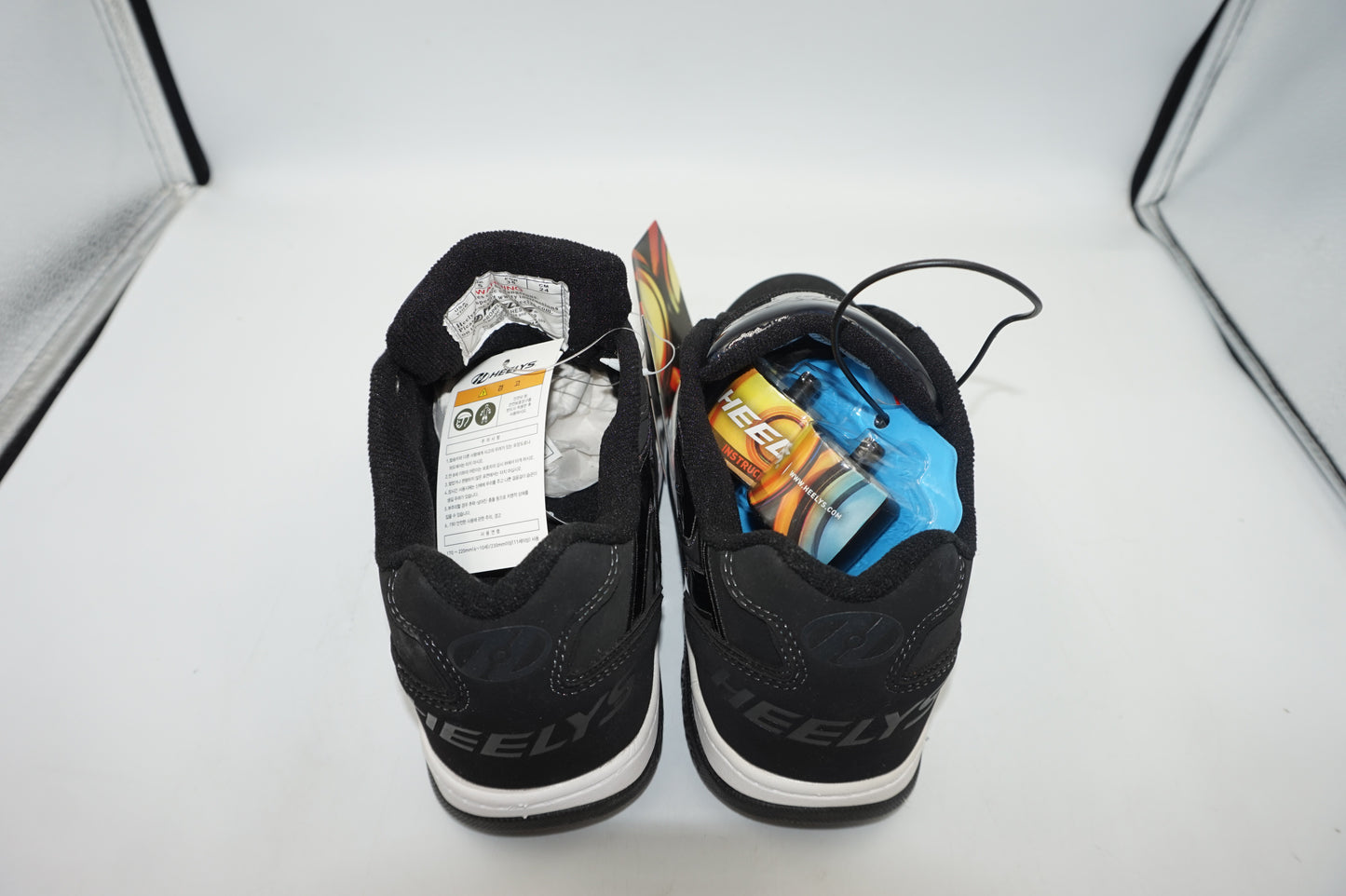 Heelys propel 2.0 HES10049 UK shoe size 5 kids roller shoes