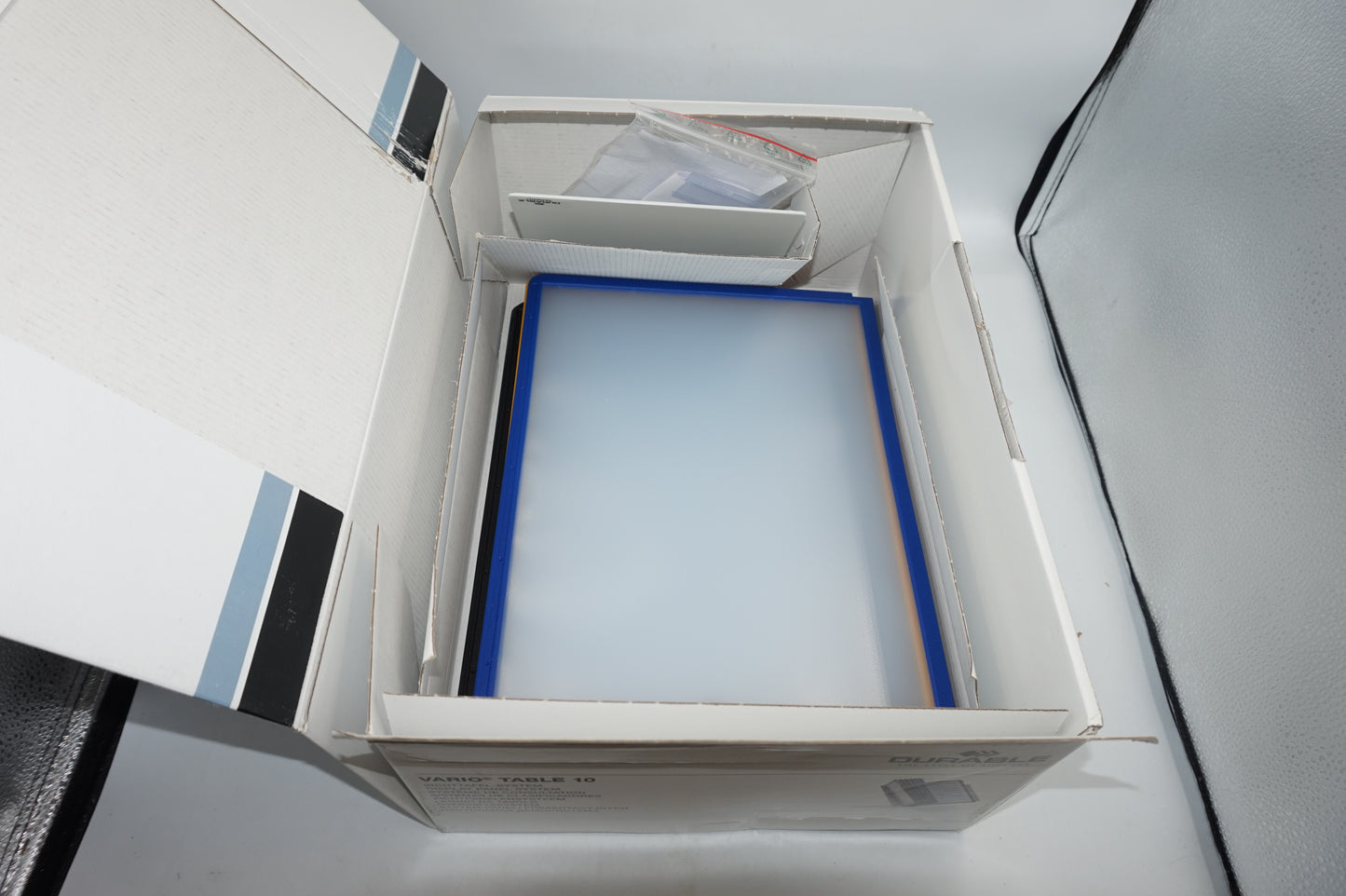 Durable Vario Table 10 display panel system 10 A4 display panels