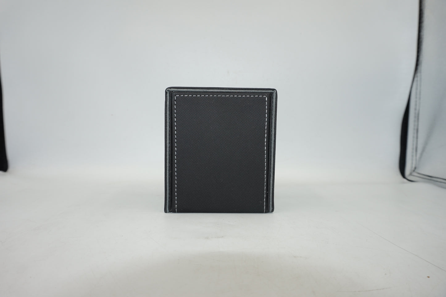 ZLCA TCG deck box storage can hold 120+ single sleeved MTG card with display window
