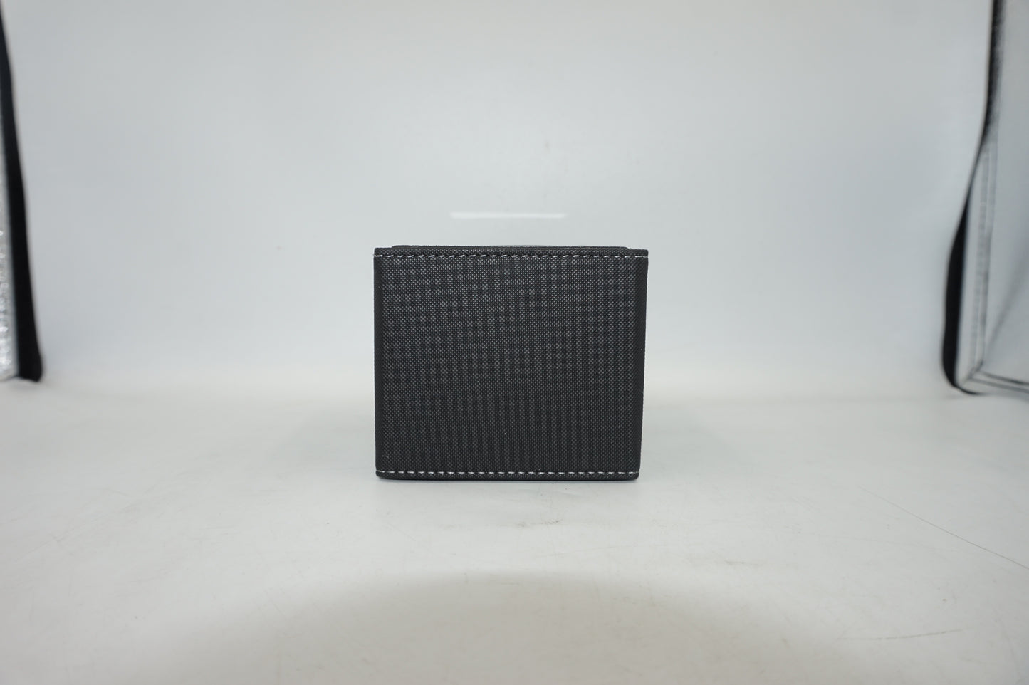 ZLCA TCG deck box storage can hold 120+ single sleeved MTG card with display window