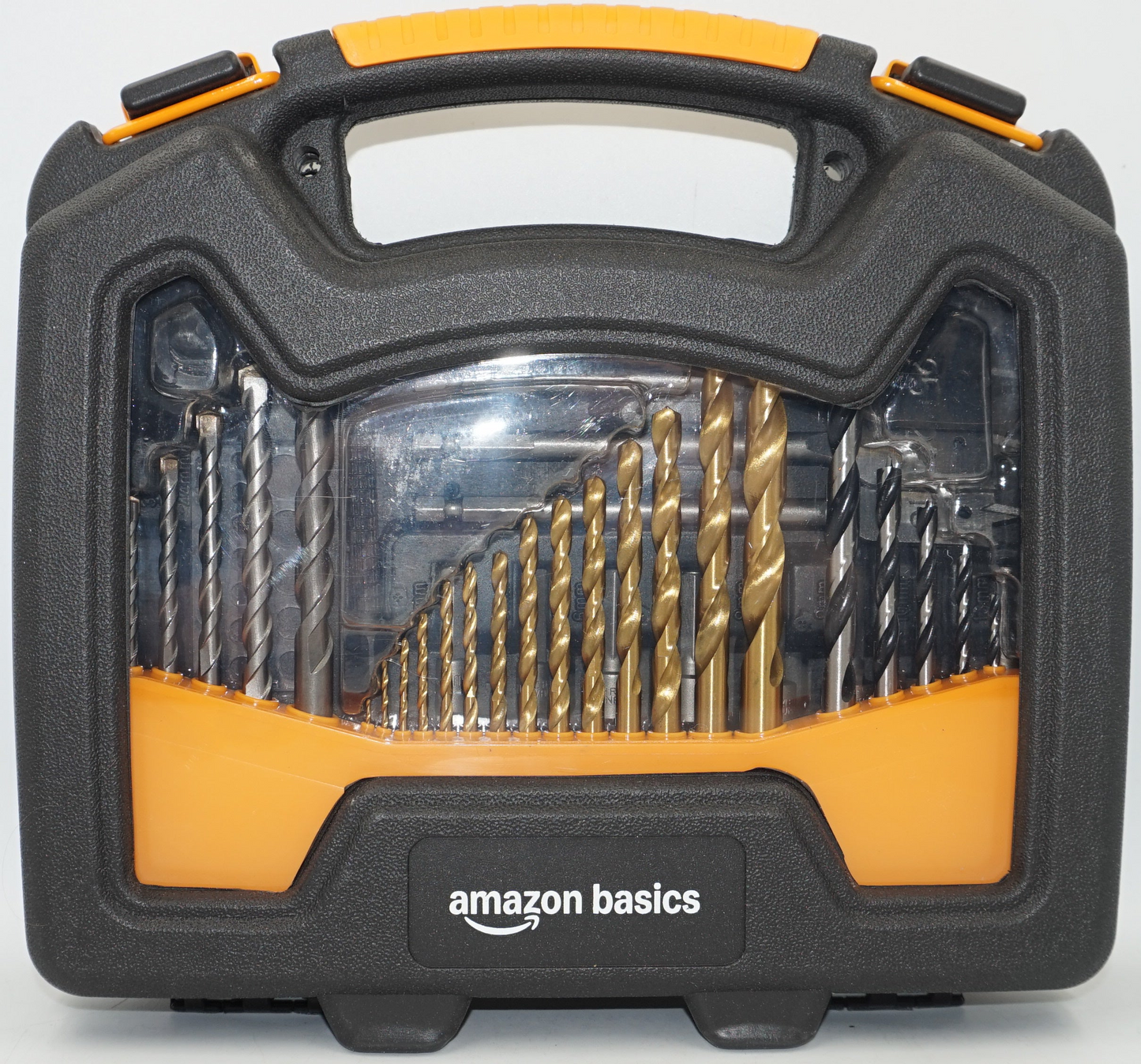 Amazon basics set of 100 drill and driver set