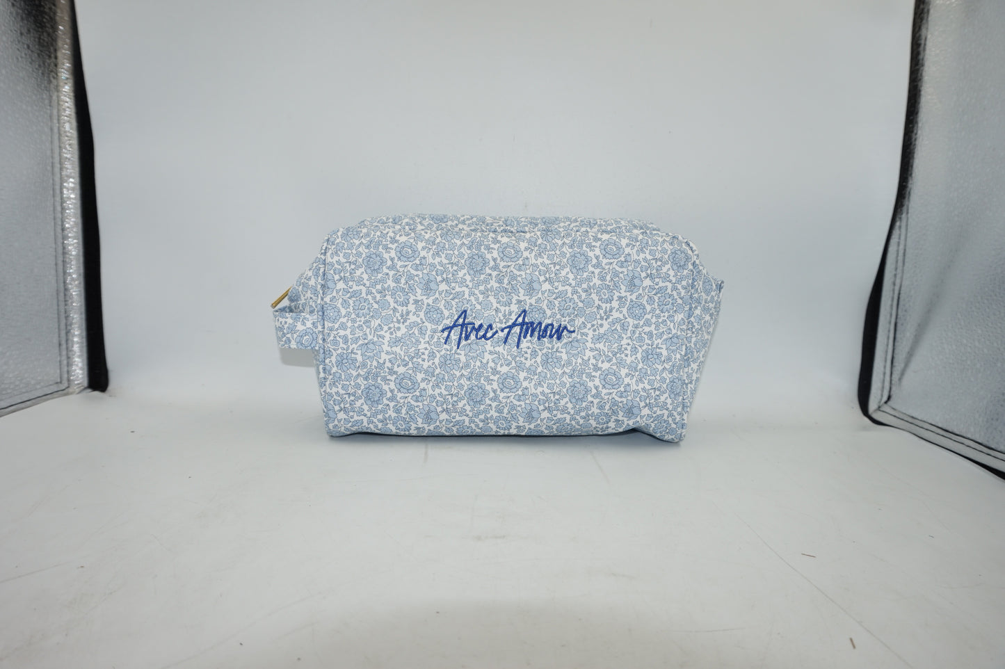Liberty violette_fr avec amour floral washbag