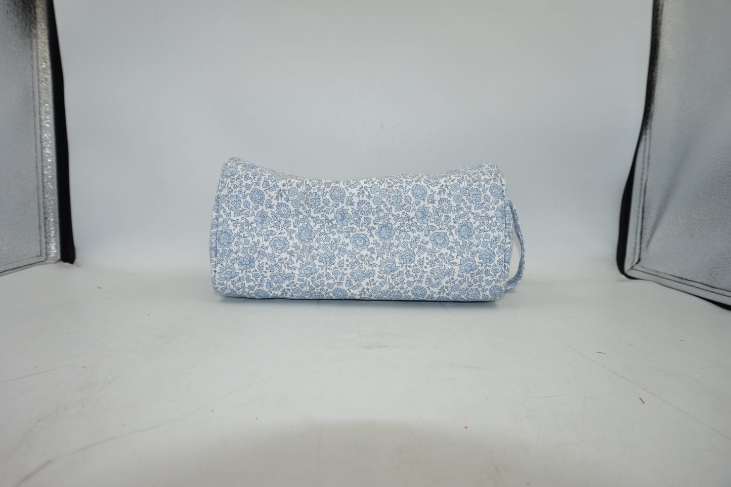 Liberty violette_fr avec amour floral washbag