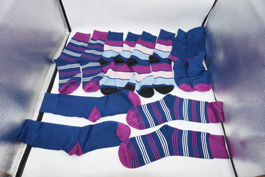 Job lot of ~85 various pairs of socks