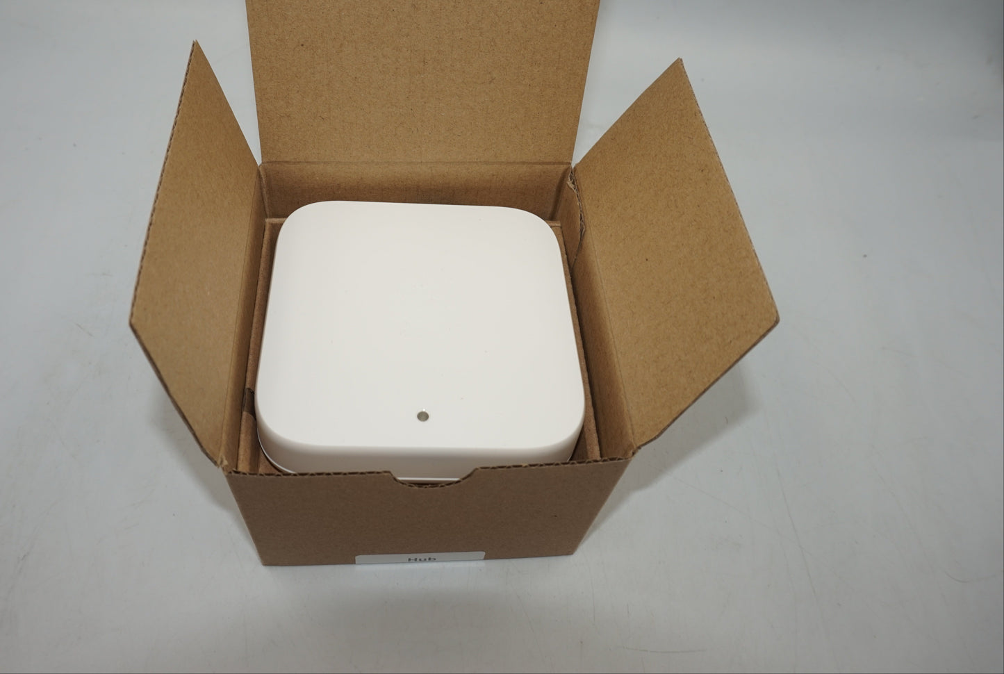 Hive thermostat includes 3rd gen hive hub with WIFI