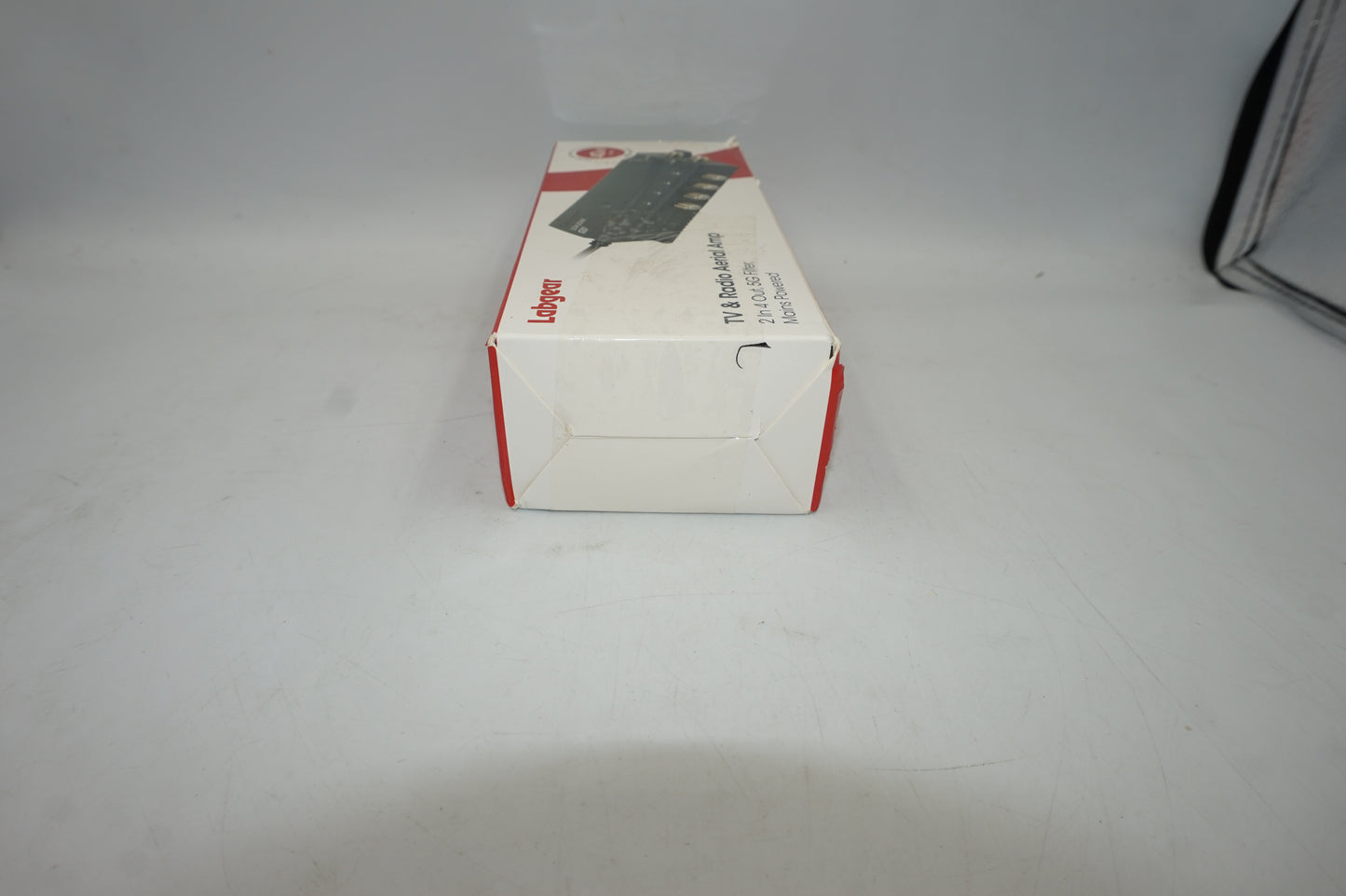 Labgear TV and Radio aerial amp 2 in 4 out, 5G filter, mains powered LDA204K