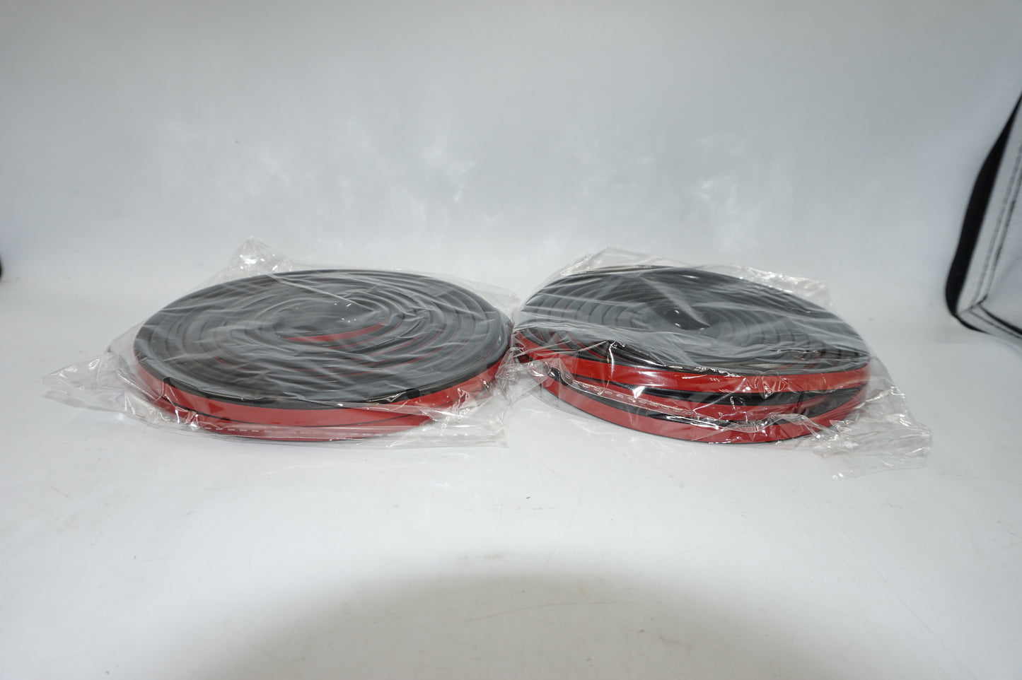2 X 6M D-type sealing strip 9mm width X 6mm high