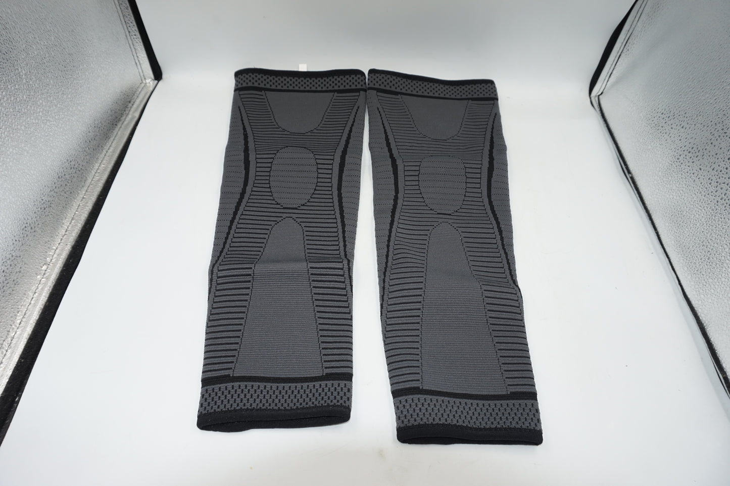 support and protect pair knee support size M
