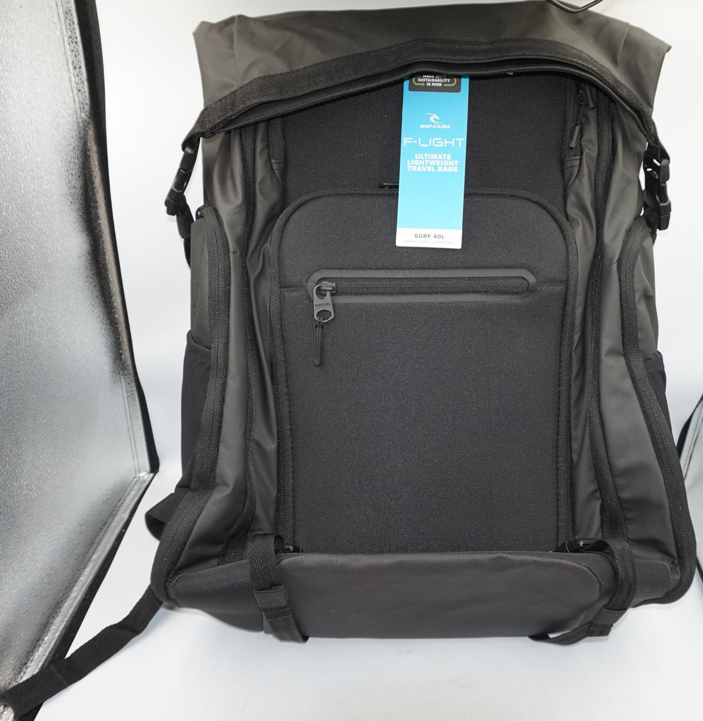 Rip curl F-light ultimate lightweight 40L travel bag