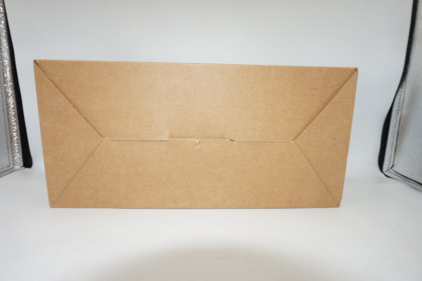 Unbranded A4 laminator model FN333 32X10X6.2cm