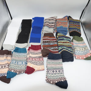 Job lot of ~92 various pairs of socks