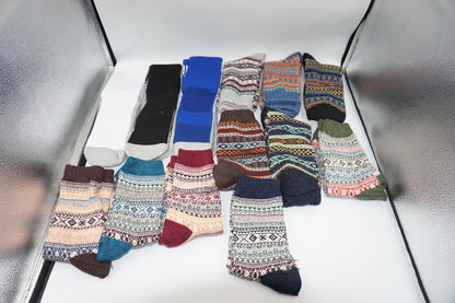 Job lot of ~92 various pairs of socks