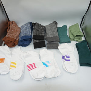 Job lot of ~92 various pairs of socks