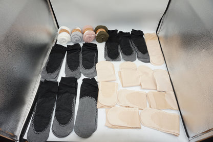 Job lot of ~92 various pairs of socks