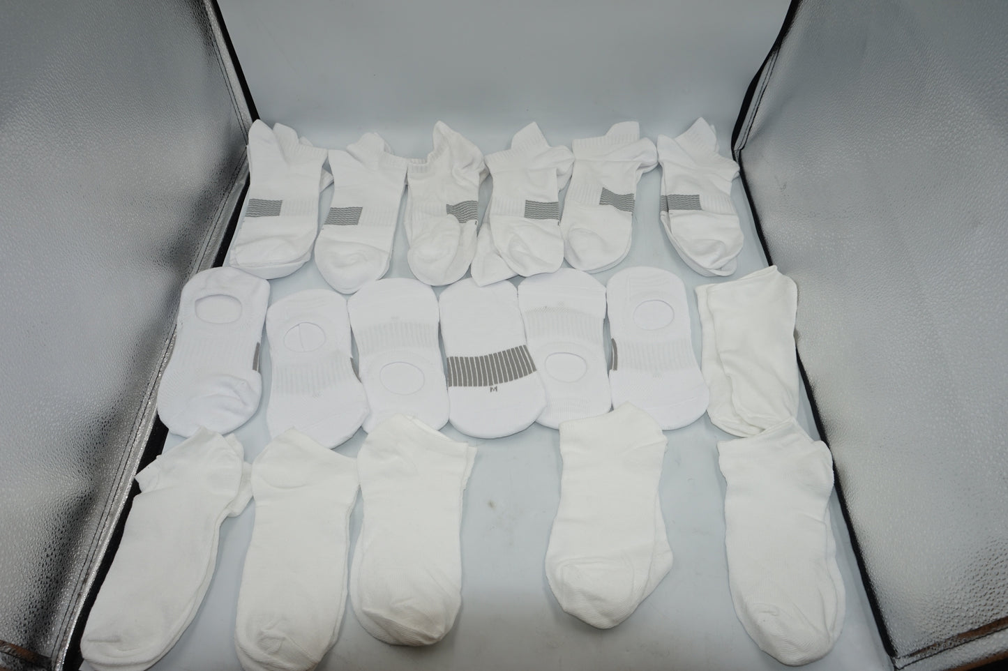 Job lot of ~97 various pairs of socks