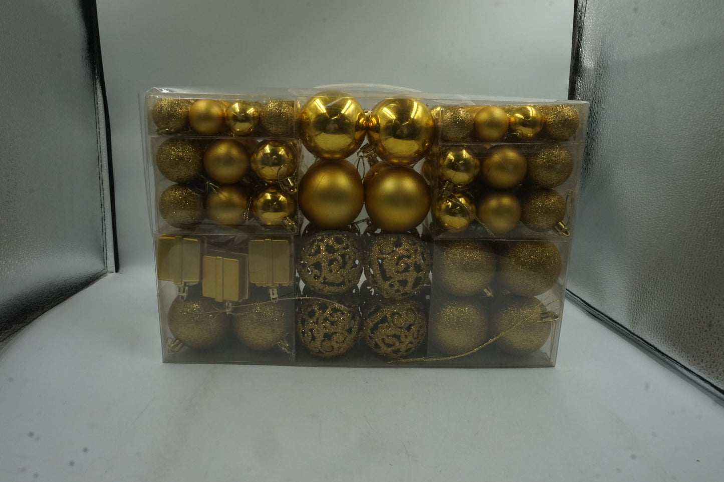 100pcs Christmas gold baubles ornaments