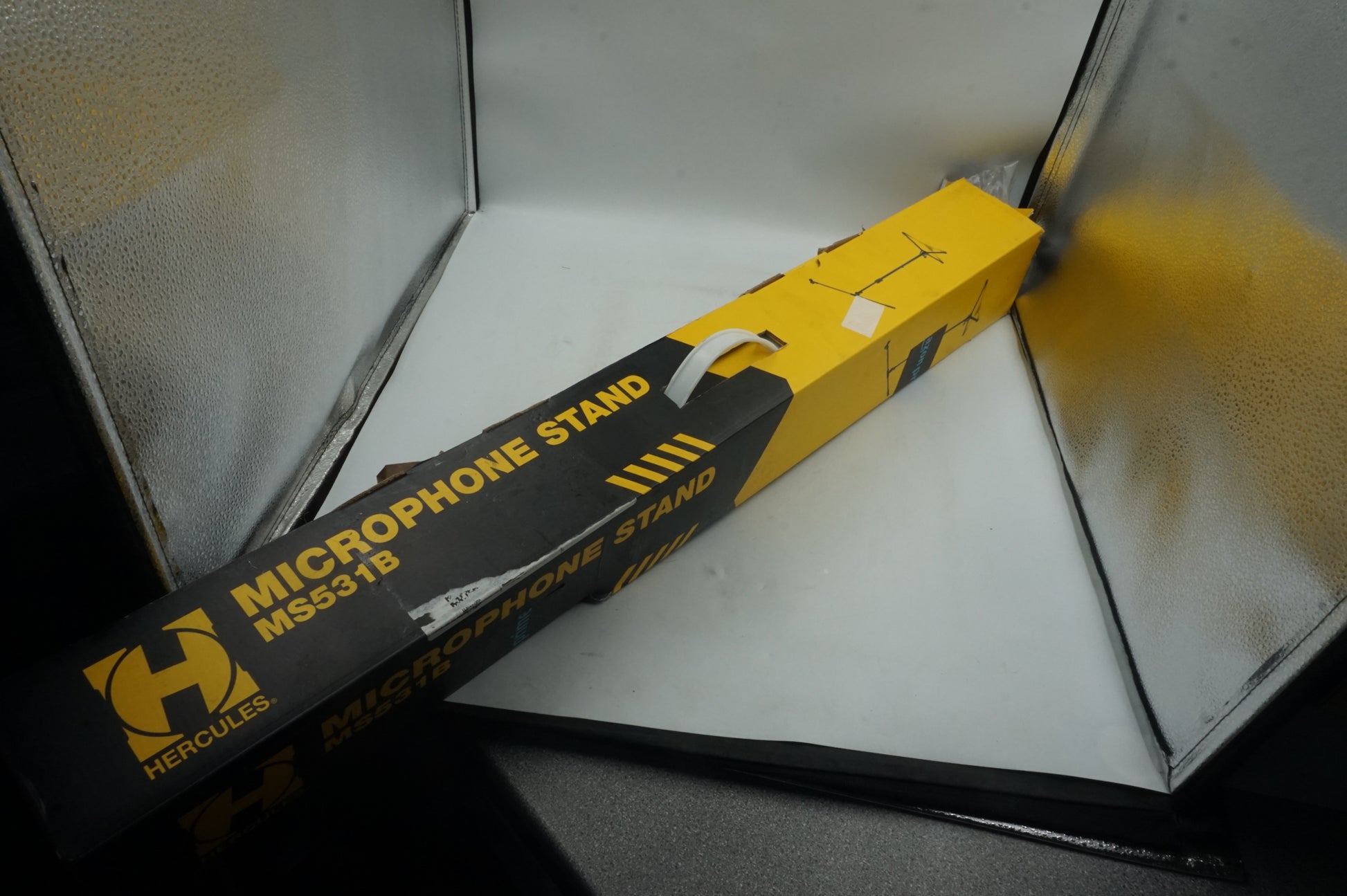 Hercules microphone stand MS531B