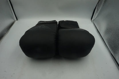 EVO fitness Maya diamond leather boxing gloves 14 Oz with hand wraps
