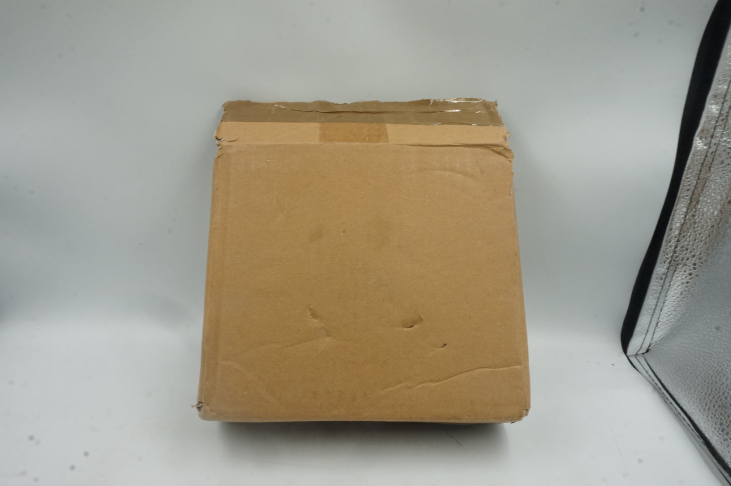 marvell's wall corner bird feeder AJS034