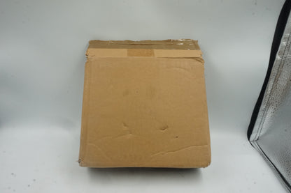 marvell's wall corner bird feeder AJS034