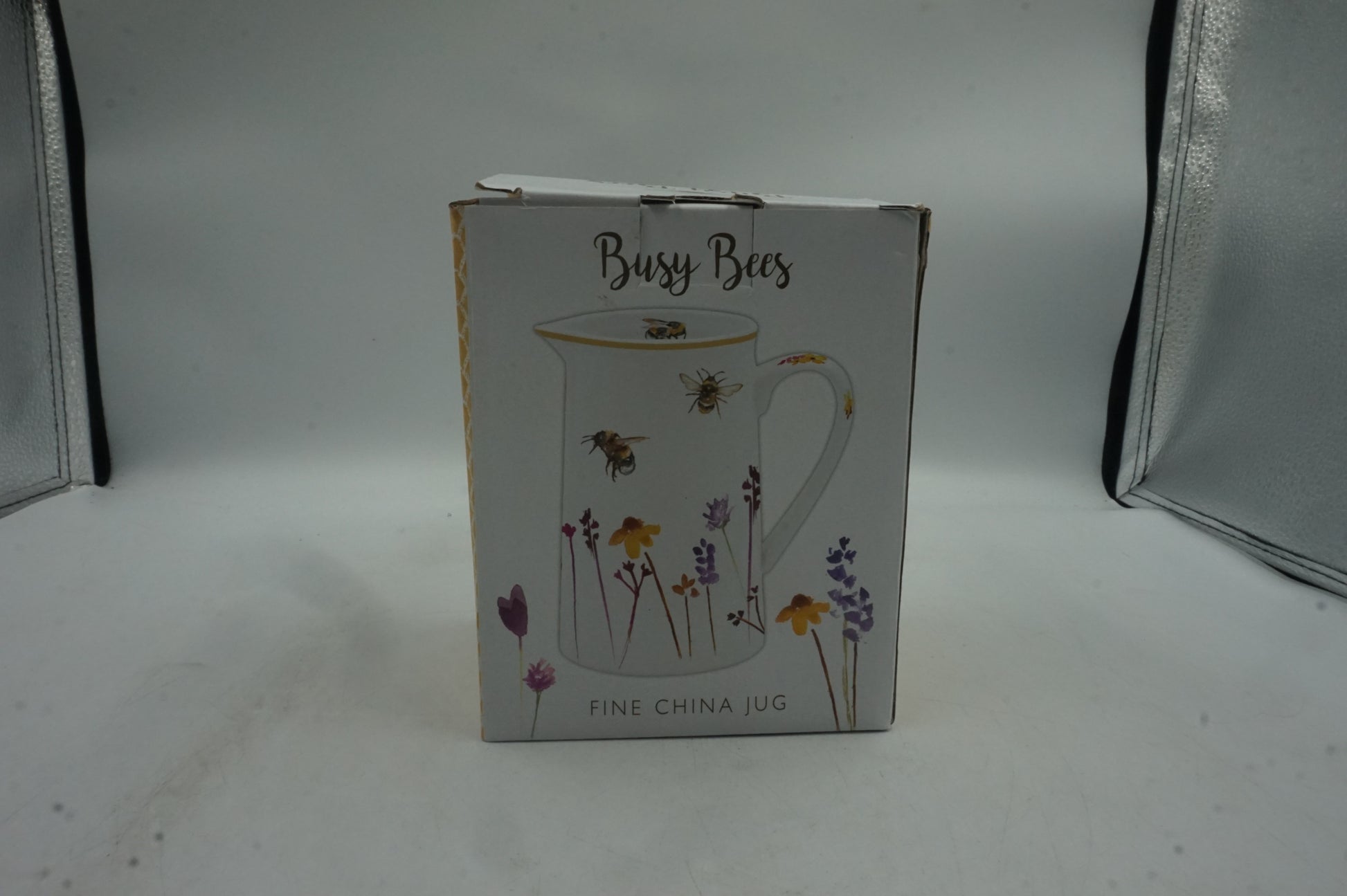the Leonardo collection busy bees fine china jug