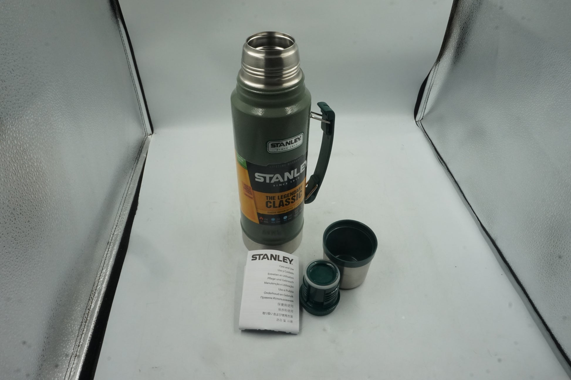 Stanley Classic Legendary 1L bottle 24 hours hot and cold stainless steel