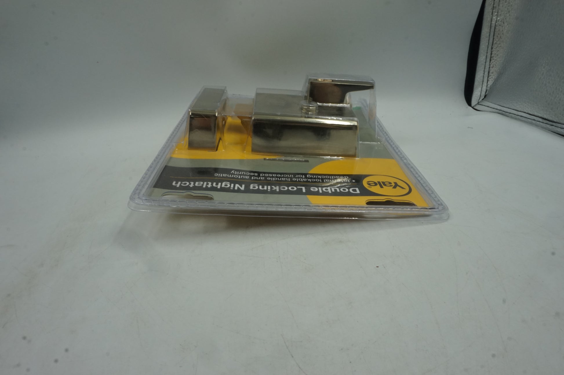 yale double locking 60mm nightlatch P1-BLX-PB-60