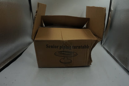Yizish cake turntable stand with icing spreaders and scrapers