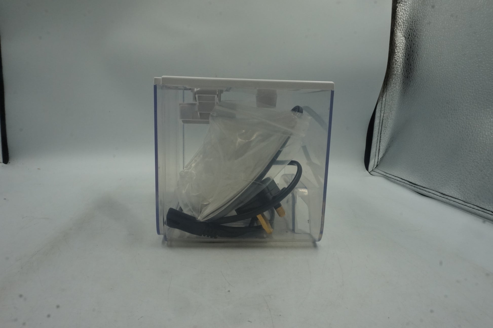 RoHS 2.5L Dehumidifier YP2318