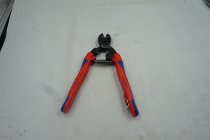 Knipex 200mm compact bolt cutter 71 32 200 T