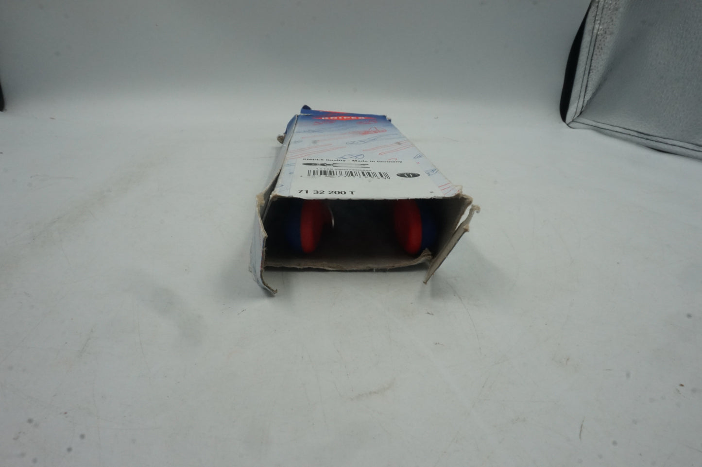 Knipex 200mm compact bolt cutter 71 32 200 T