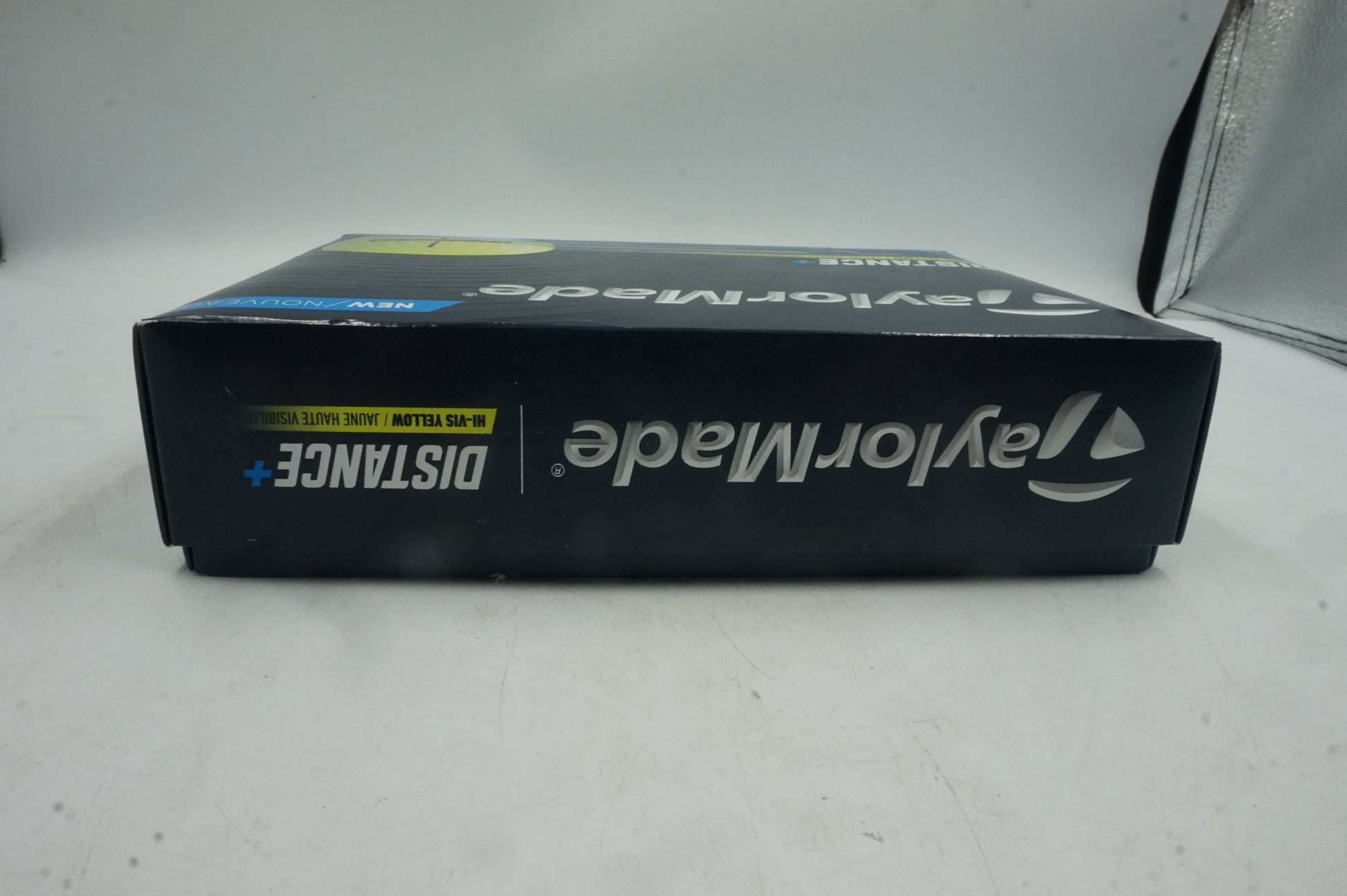 pack of 4 TaylorMade 12 golf balls distance plus Hi-Vis yellow