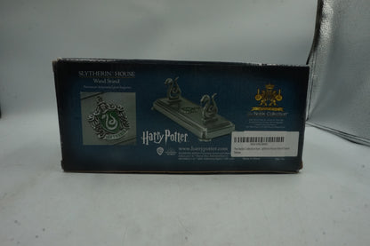 the noble collection harry pooter 8" die cast metal Slytherin house wand stand