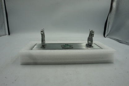 the noble collection harry pooter 8" die cast metal Slytherin house wand stand