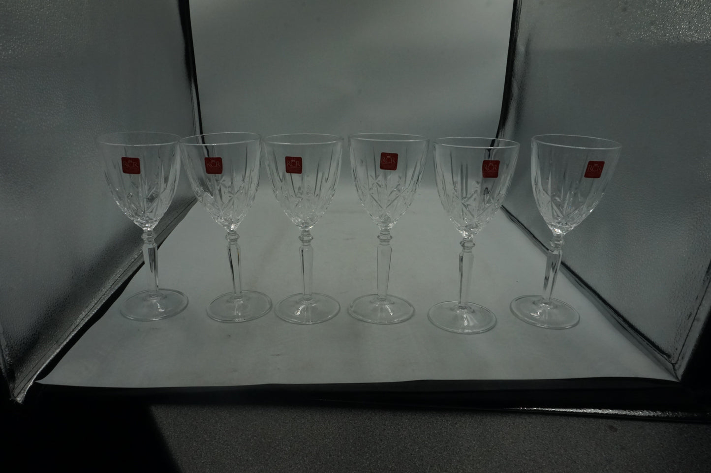 Pack of 6 RCR orchestra collection wine glasses 9 3/4 oz