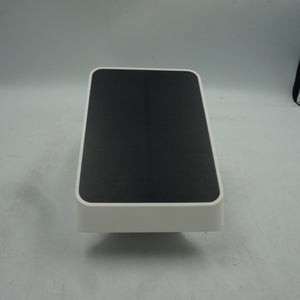 Wi-Fi 1080p battery camera with solar panel