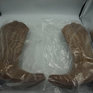 BDG tan Dallas leather boots size 4