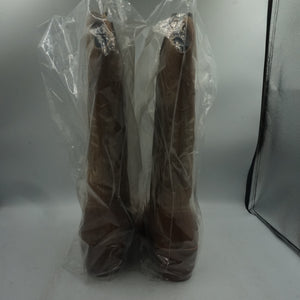 BDG tan Dallas leather boots size 4