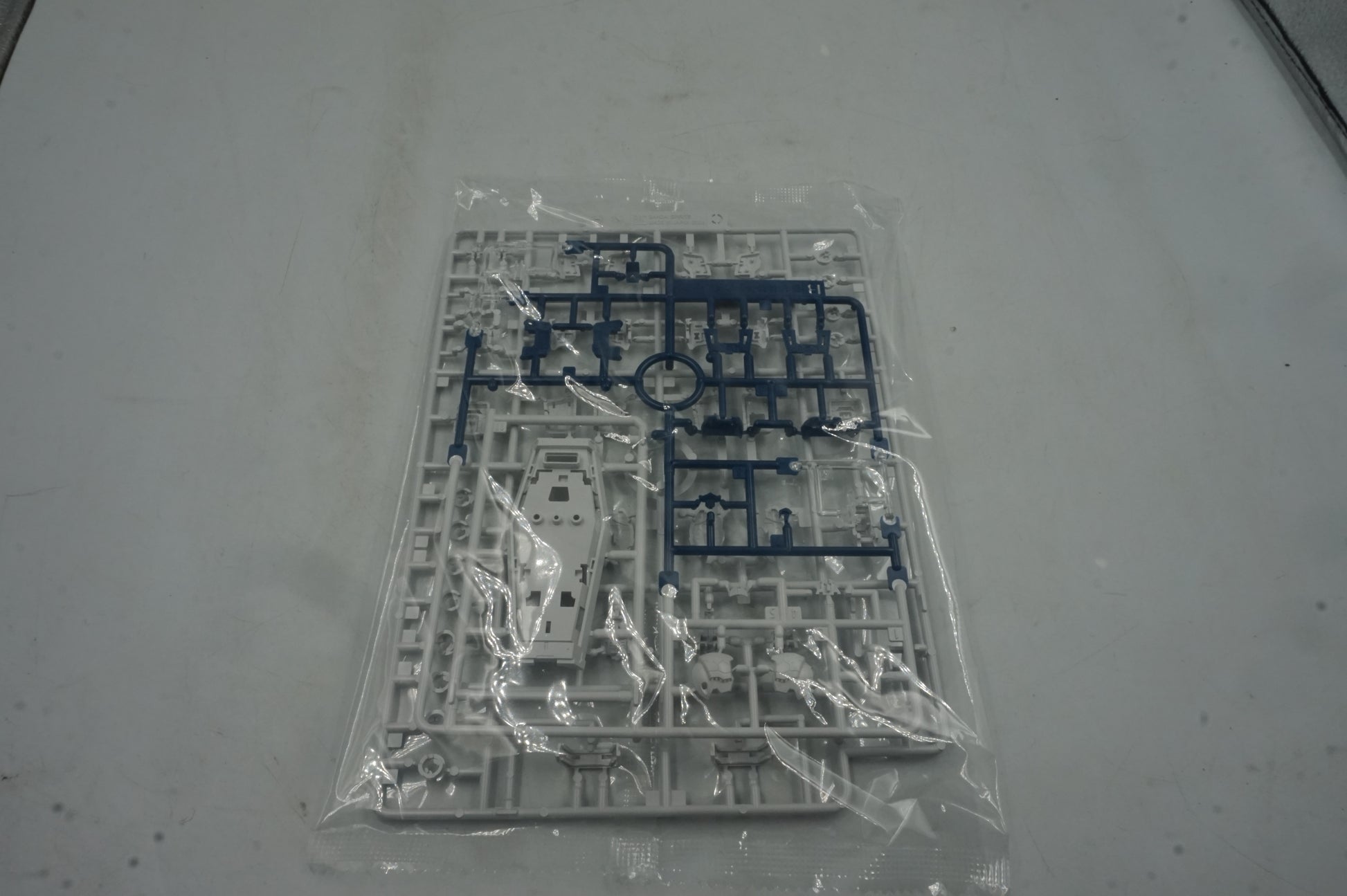 Bandai Namco RG 1/144 the Gundam base limited RX-78-2 Gundam Ver.2.0 model