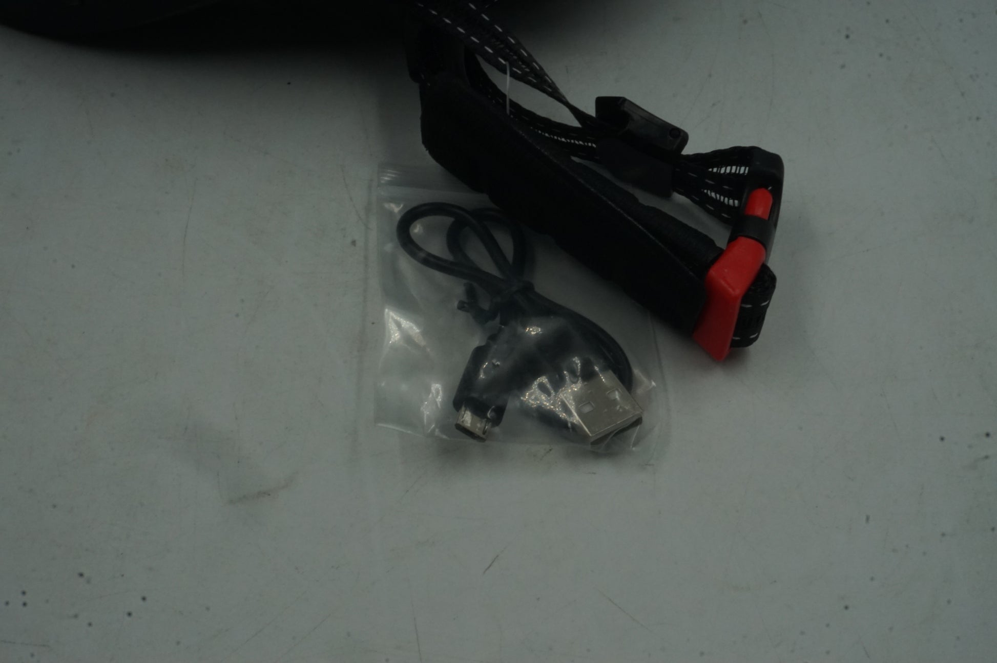 Coozi bike helmet with USB researchable LED light size M