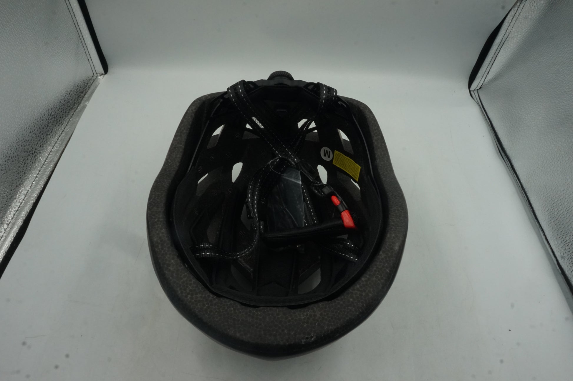 Coozi bike helmet with USB researchable LED light size M