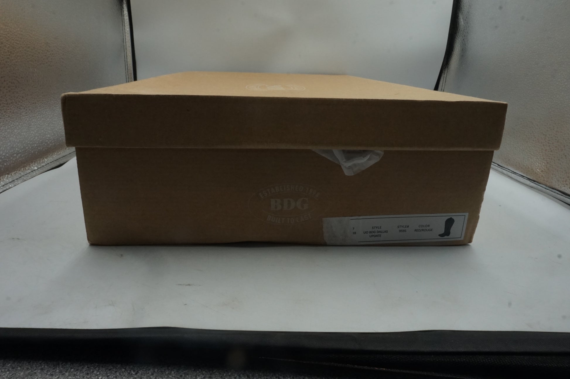 BDG Red Dallas Leather Boots size 4