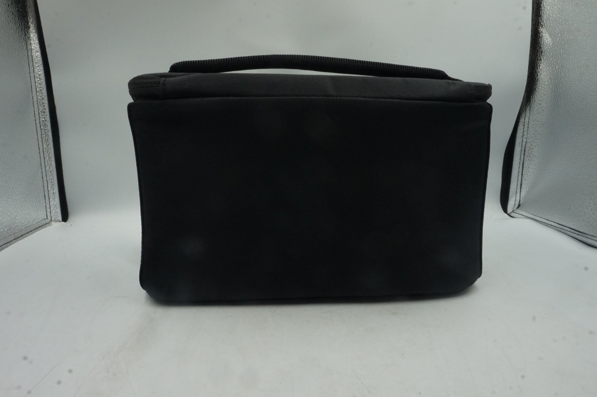 URTH arkose camera insert bag size small