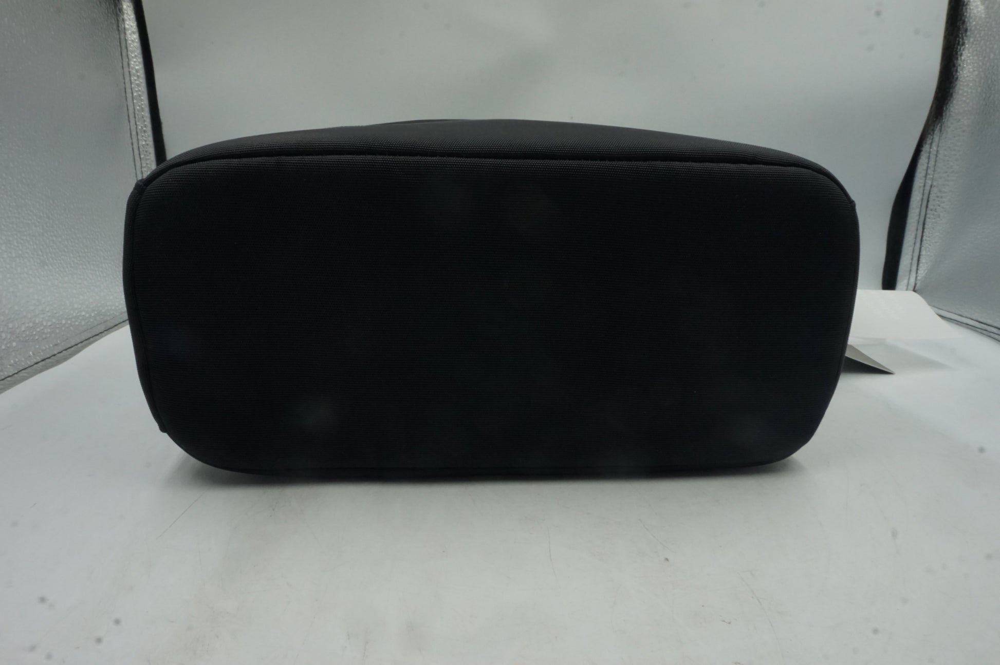 URTH arkose camera insert bag size small