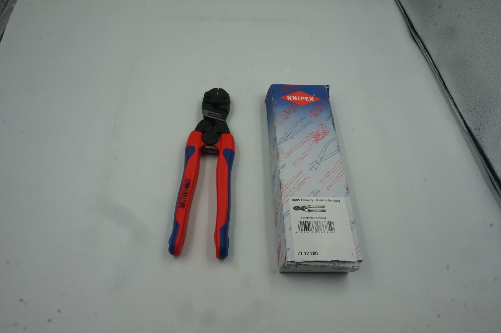Knipex 200mm/8" compact bolt cutter 71 12 200