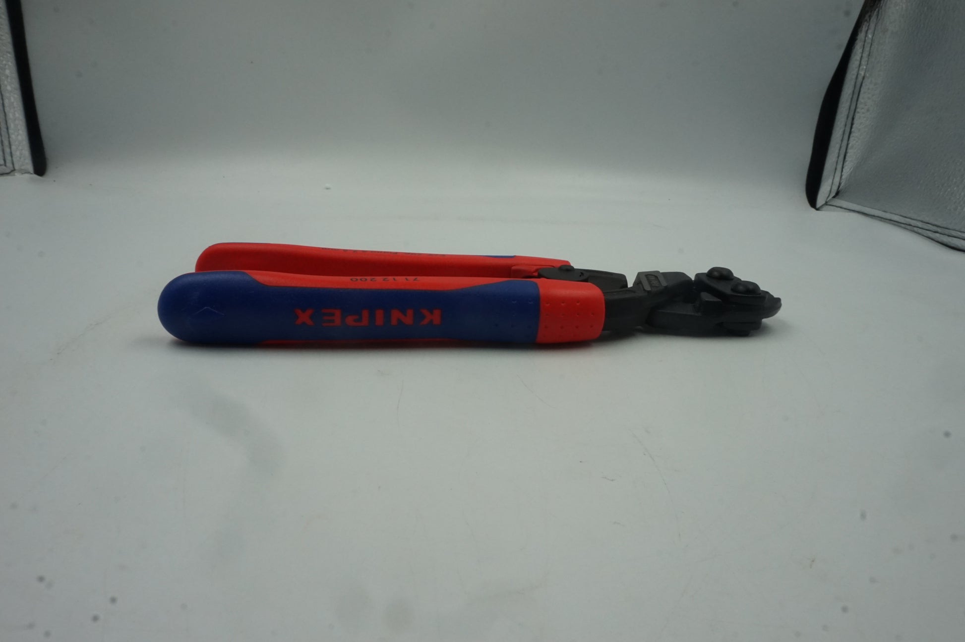 Knipex 200mm/8" compact bolt cutter 71 12 200