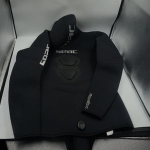 3.5mm SEAC neoprene hooded wetsuit size M