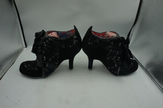 irregular choice abigails 3rd party pump shoes size UK 8.5/EU 43