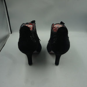irregular choice abigails 3rd party pump shoes size UK 8.5/EU 43